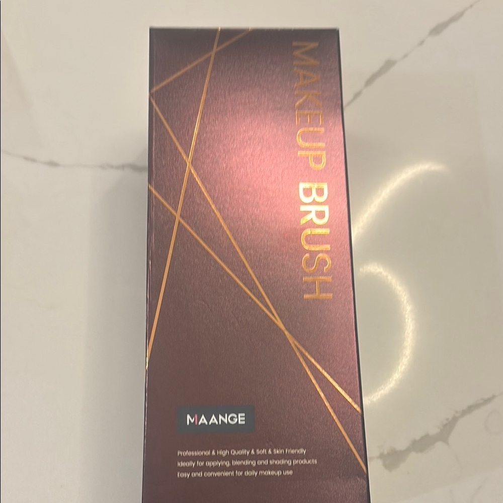 Makeup Brush - Elegant Brown